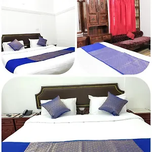 ** Hotel Jj India